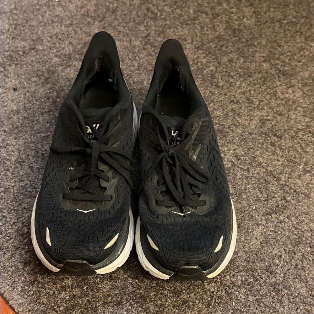 Hoka Clifton 8 Black Running Shoes